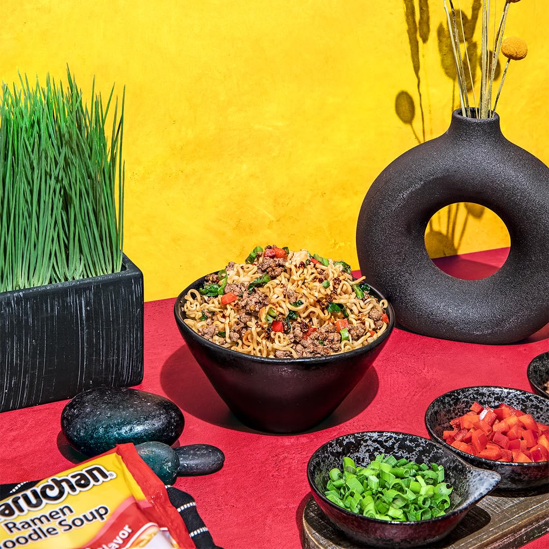 Maruchan Ramen Chicken, Instant Ramen Noodles, Ready to Eat Meals, 3 Oz, 24 Count